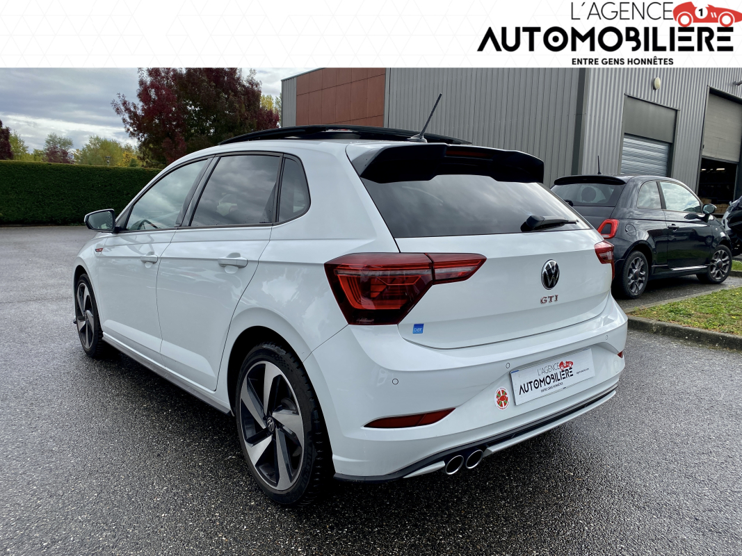 Volkswagen Polo — 5