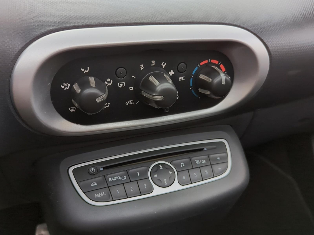 Renault Wind — 16
