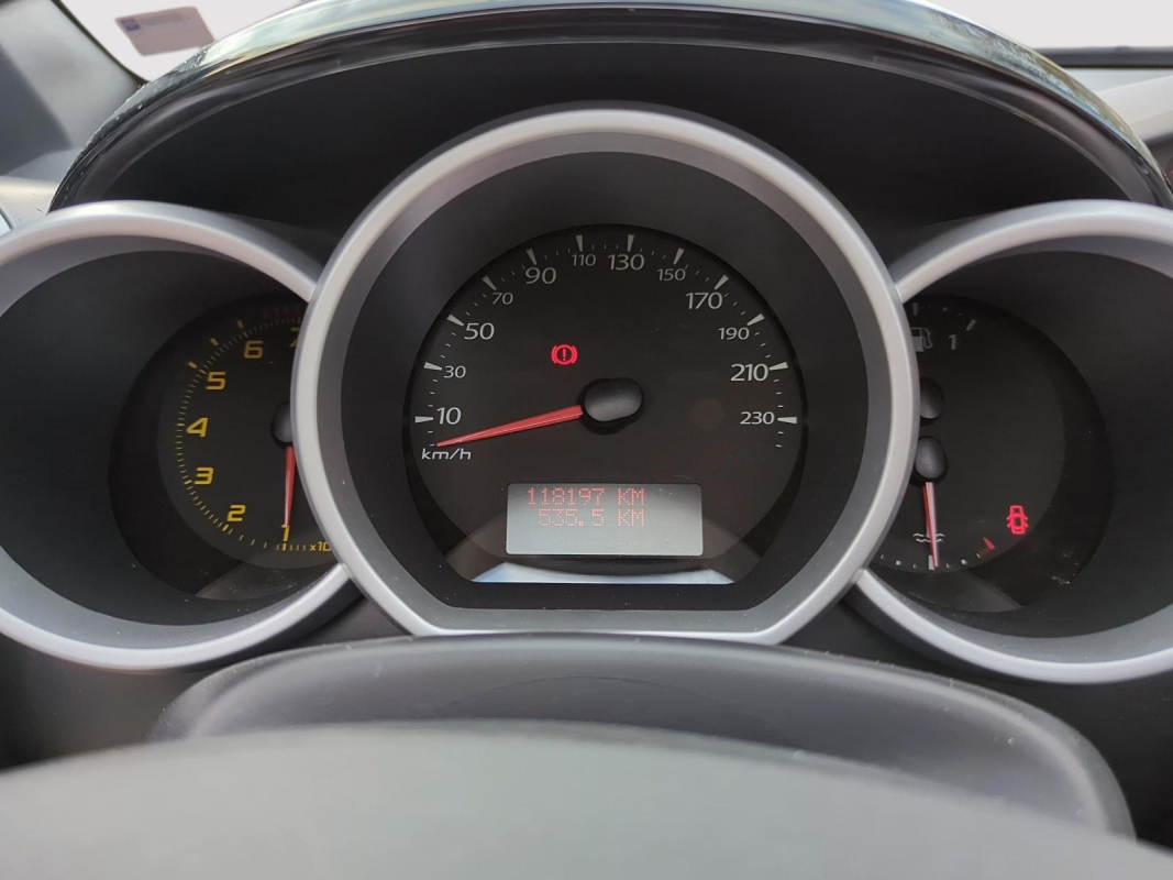 Renault Wind — 14
