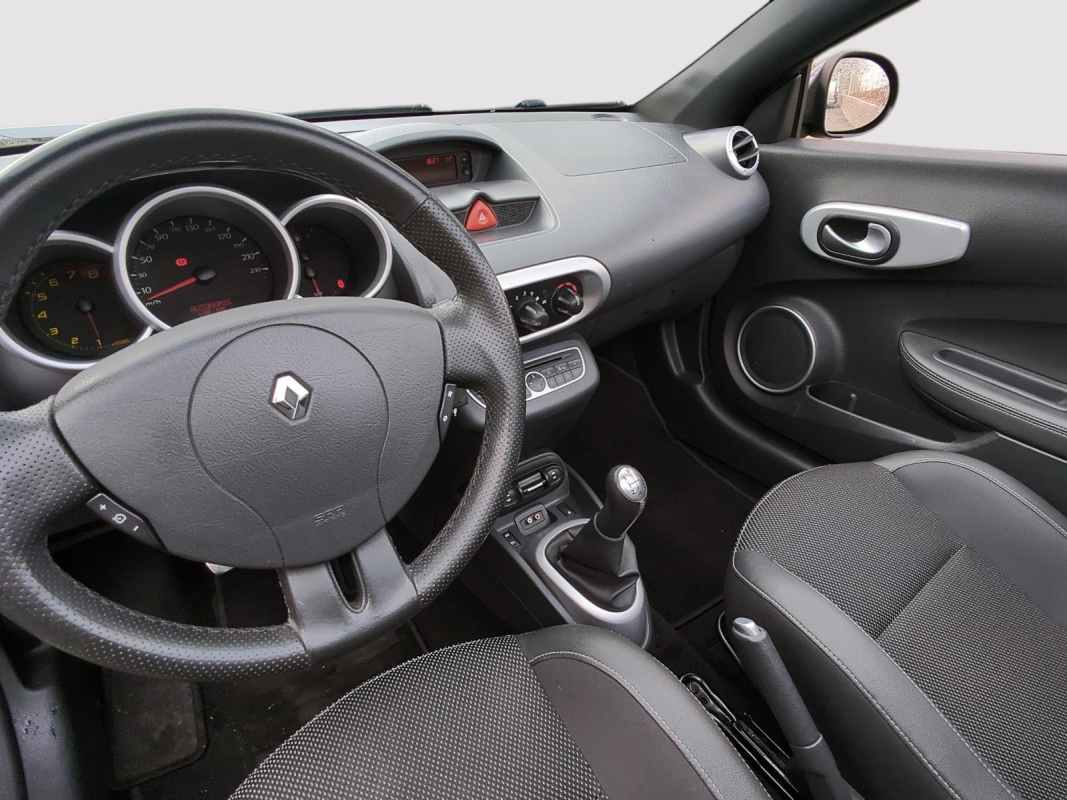 Renault Wind — 12