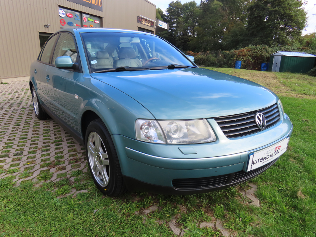 Volkswagen Passat — 3