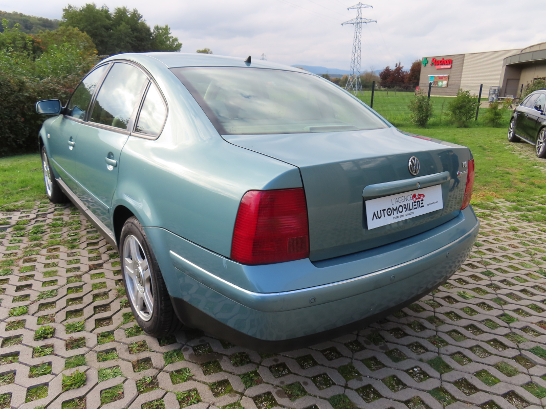 Volkswagen Passat — 6