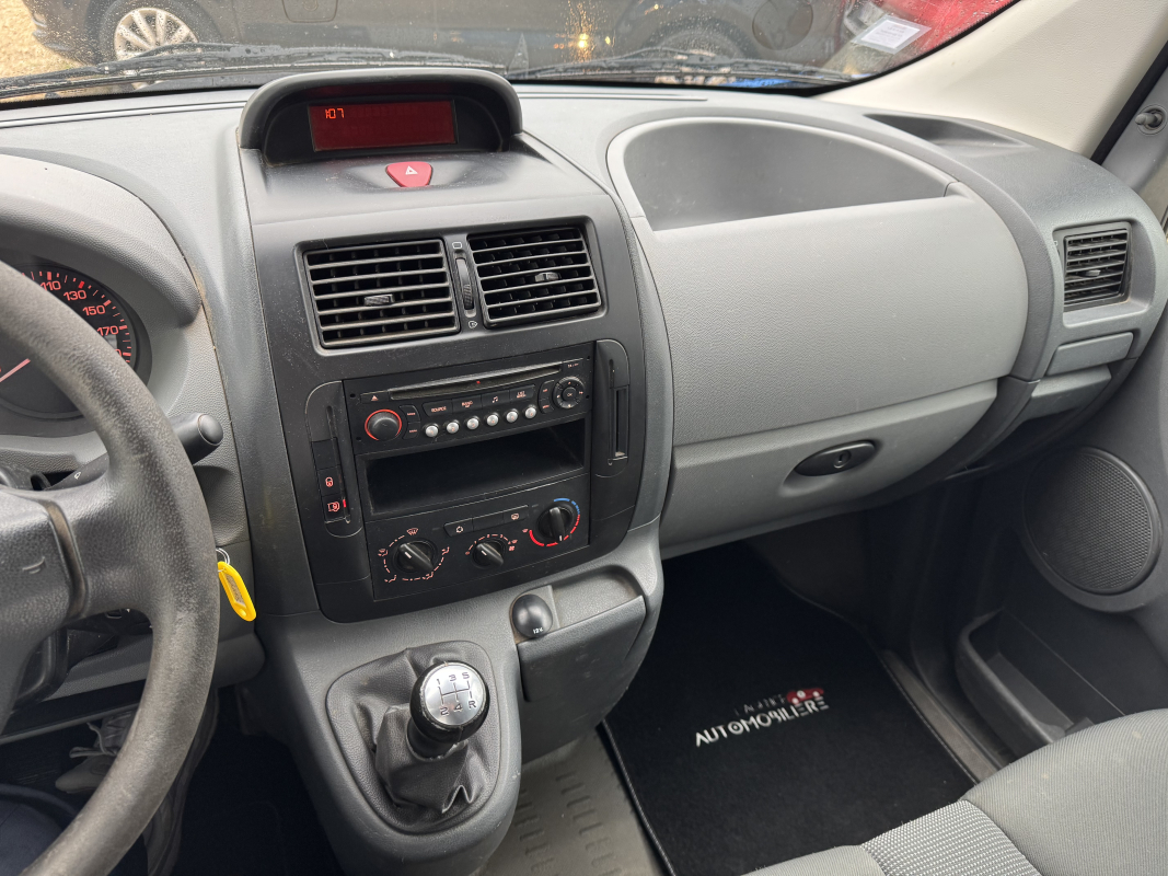 Citroen Jumpy — 14
