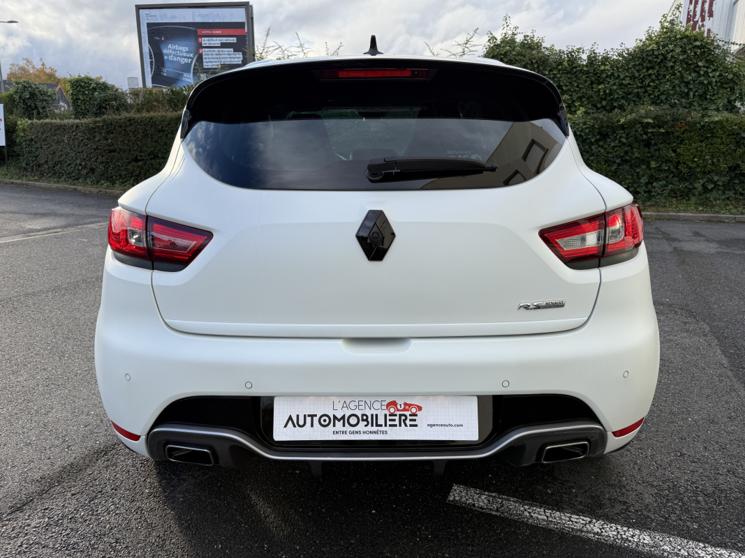 Renault Clio — 4