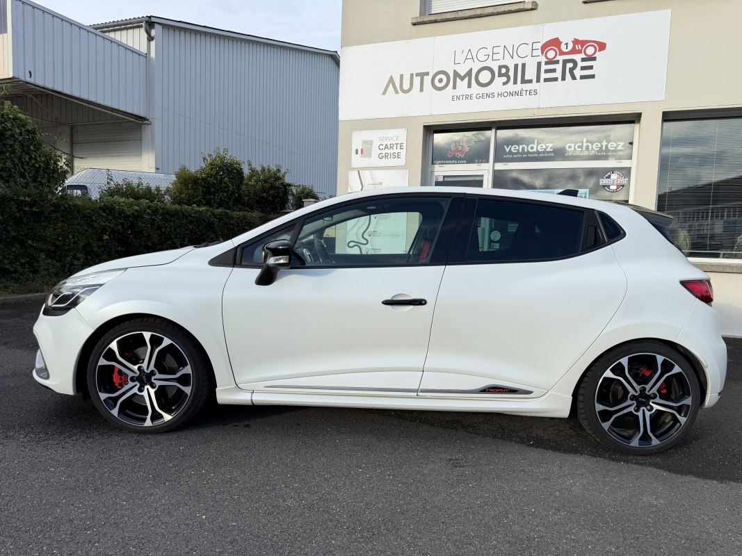 Renault Clio — 2