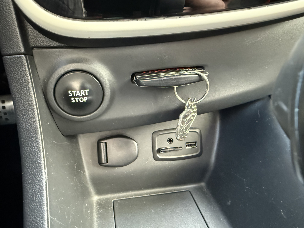 Renault Clio — 28