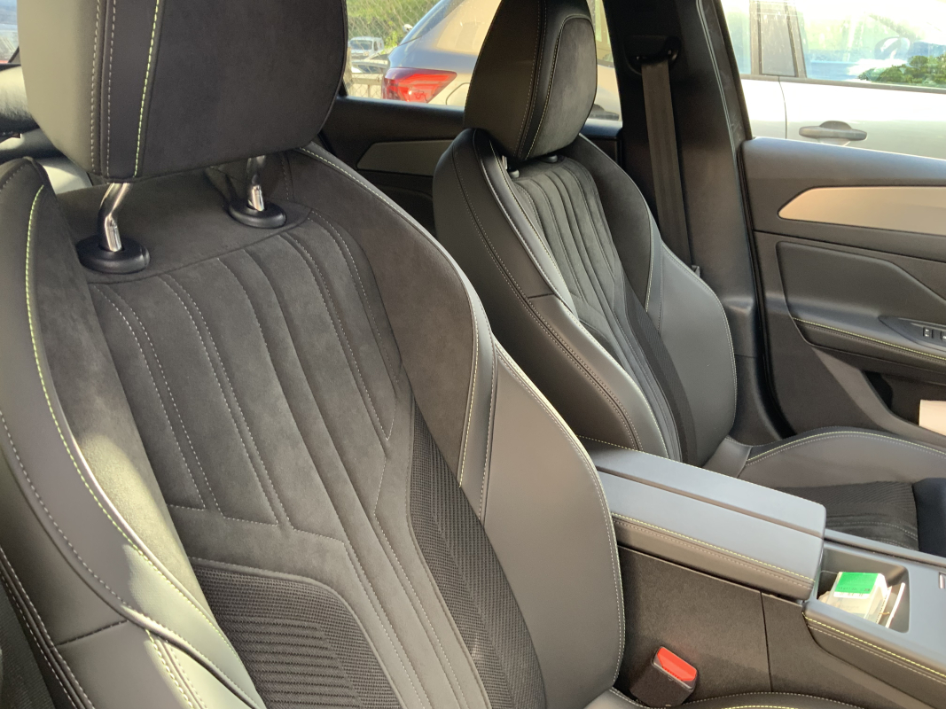 Peugeot 308 — 3