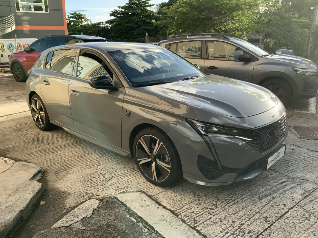 Peugeot 308 — 9