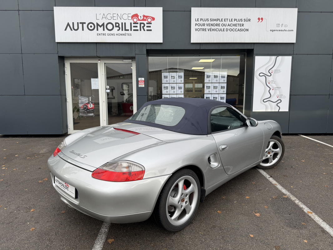 Porsche Boxster — 2