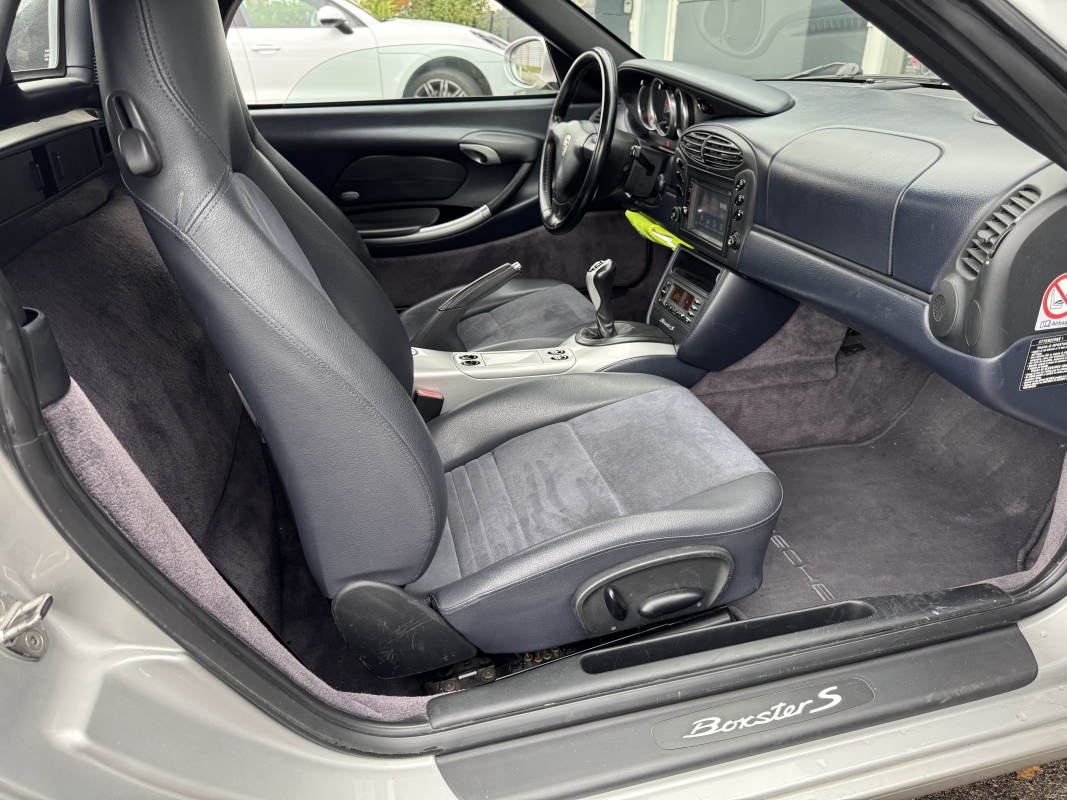 Porsche Boxster — 19