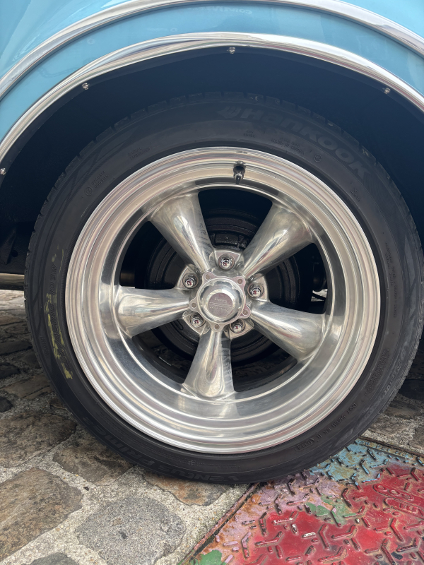 Oldsmobile Delta Custom — 11