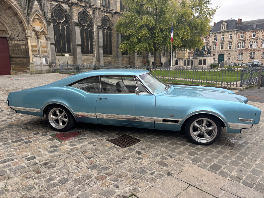 Oldsmobile Delta Custom — 6