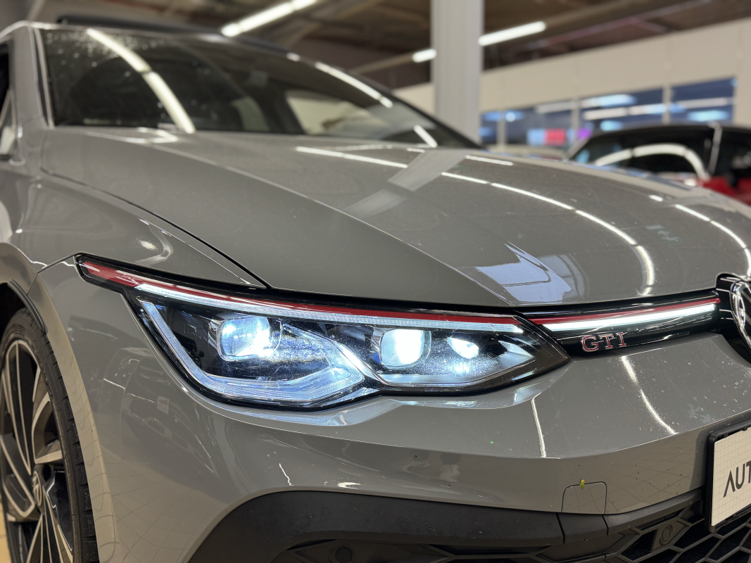 Volkswagen Golf — 36