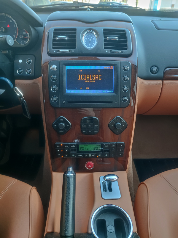 Maserati Quattroporte — 21