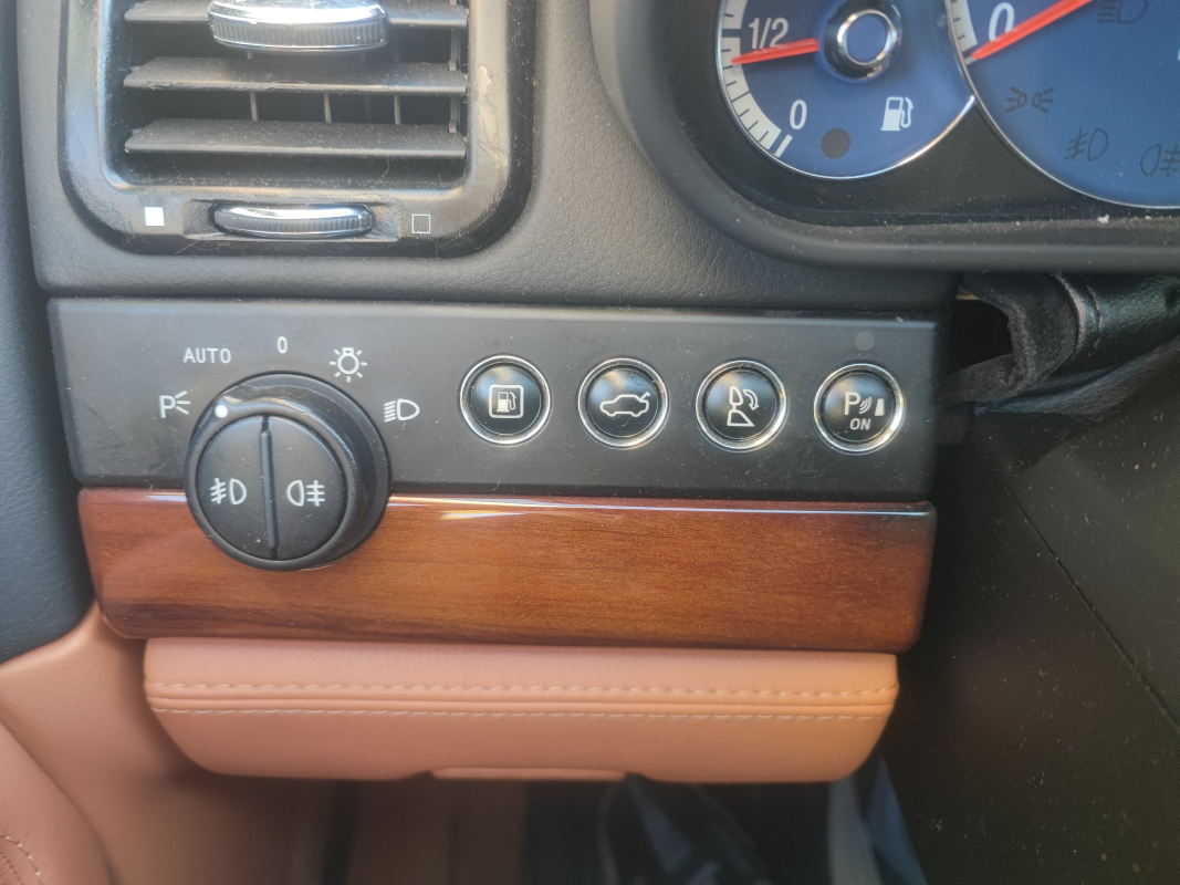 Maserati Quattroporte — 26