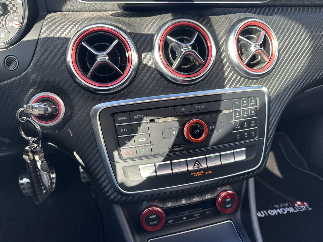 Mercedes Classe A — 29