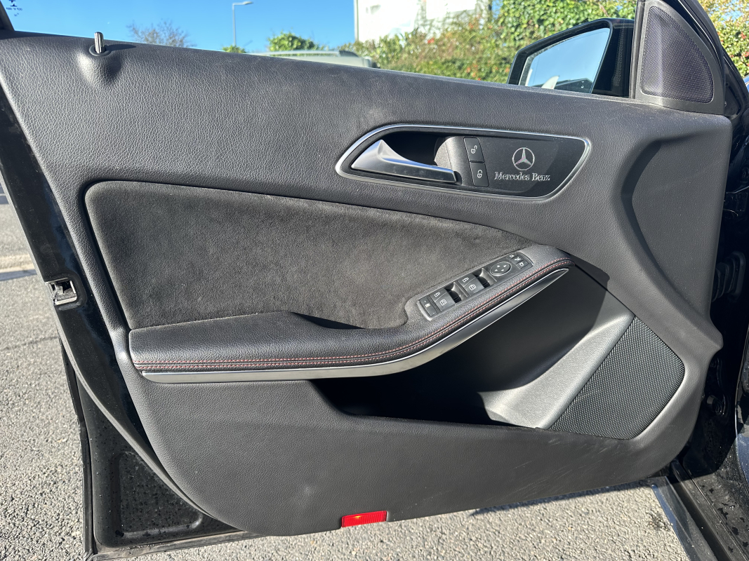 Mercedes Classe A — 36