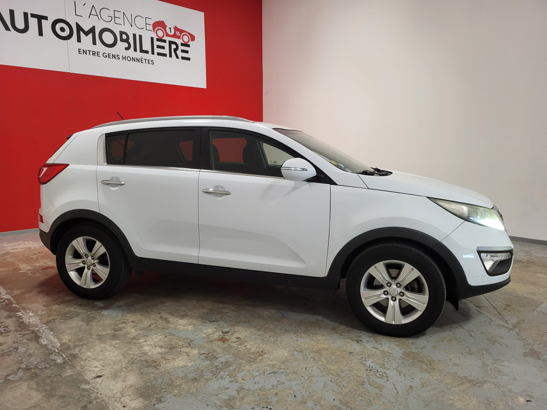 Kia Sportage — 10