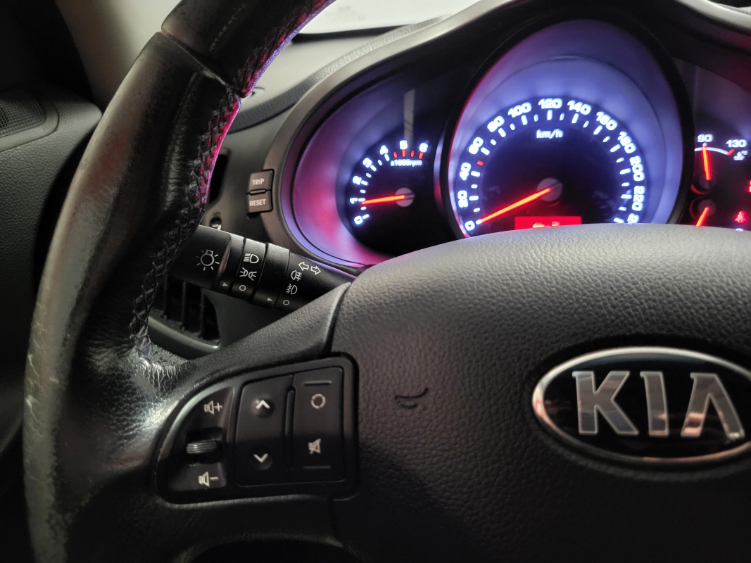 Kia Sportage — 17