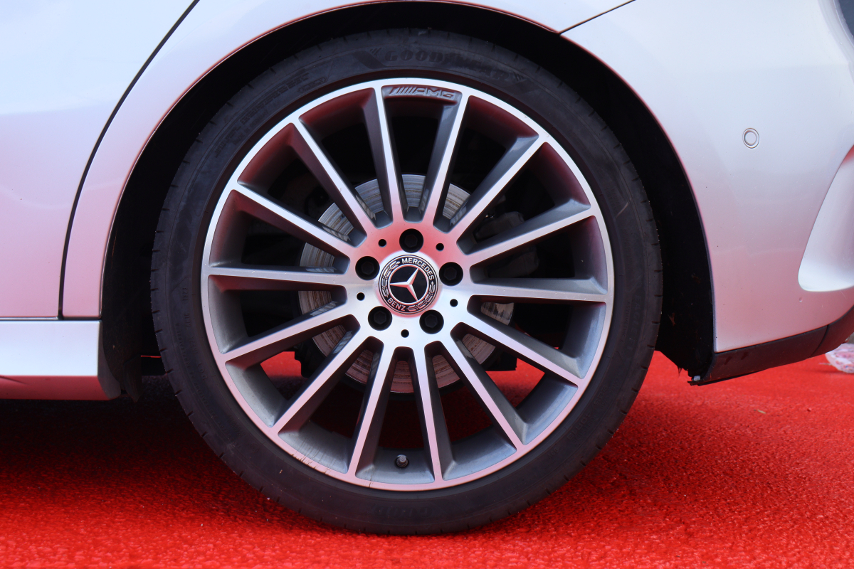 Mercedes Classe A — 40
