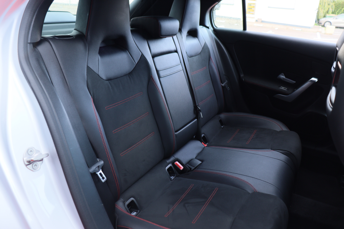 Mercedes Classe A — 21