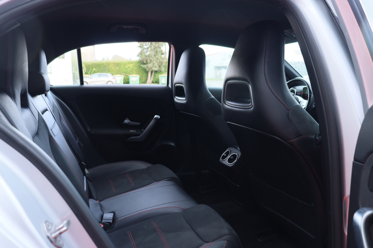 Mercedes Classe A — 22