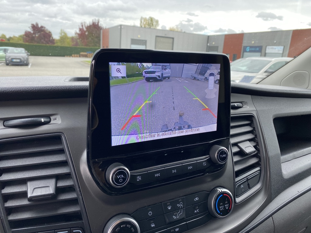 Ford Transit — 16
