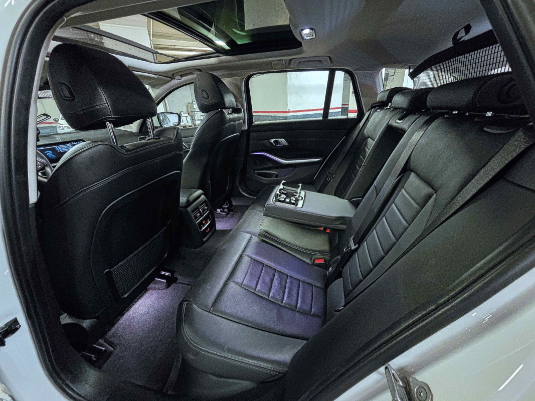 Bmw Série 3 Touring — 17