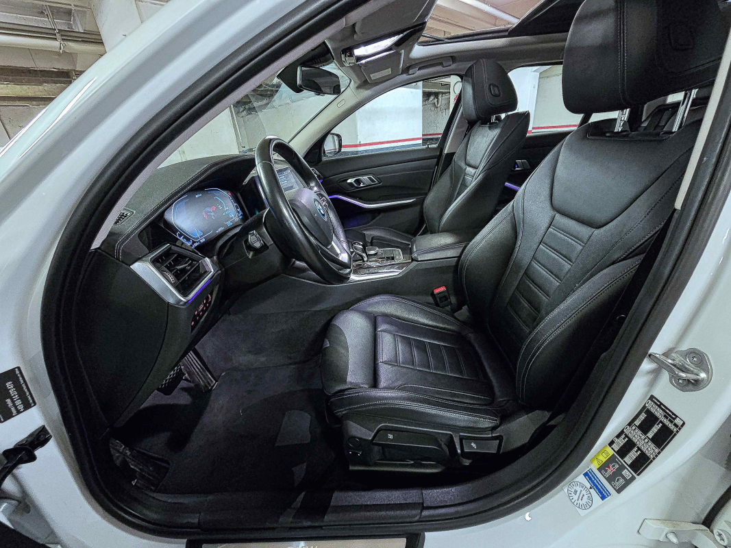 Bmw Série 3 Touring — 14