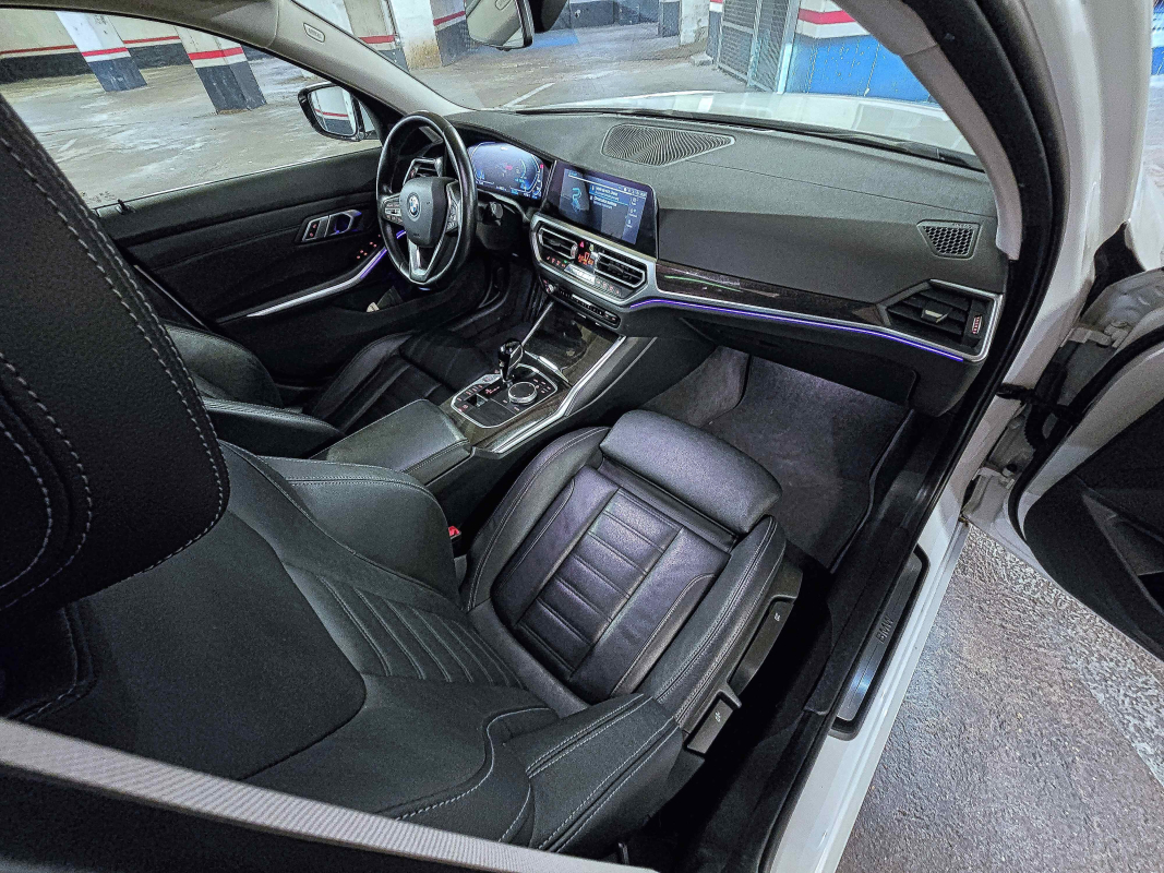 Bmw Série 3 Touring — 28