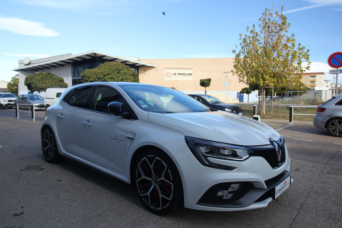 Renault Megane — 8