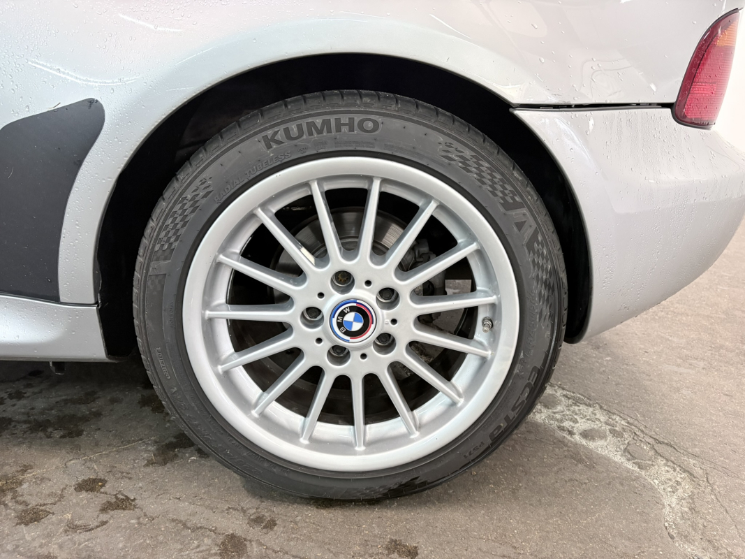 Bmw Z3 — 26