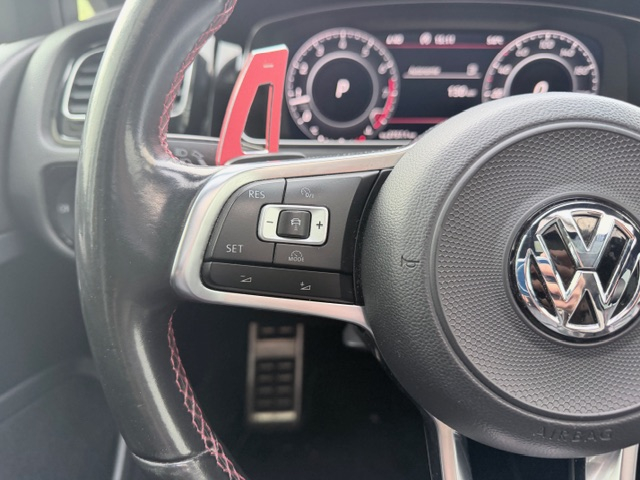 Volkswagen Golf — 10