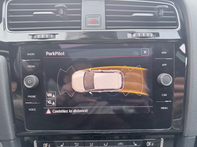 Volkswagen Golf — 18