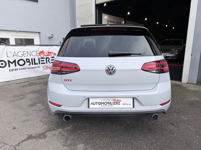 Volkswagen Golf — 27