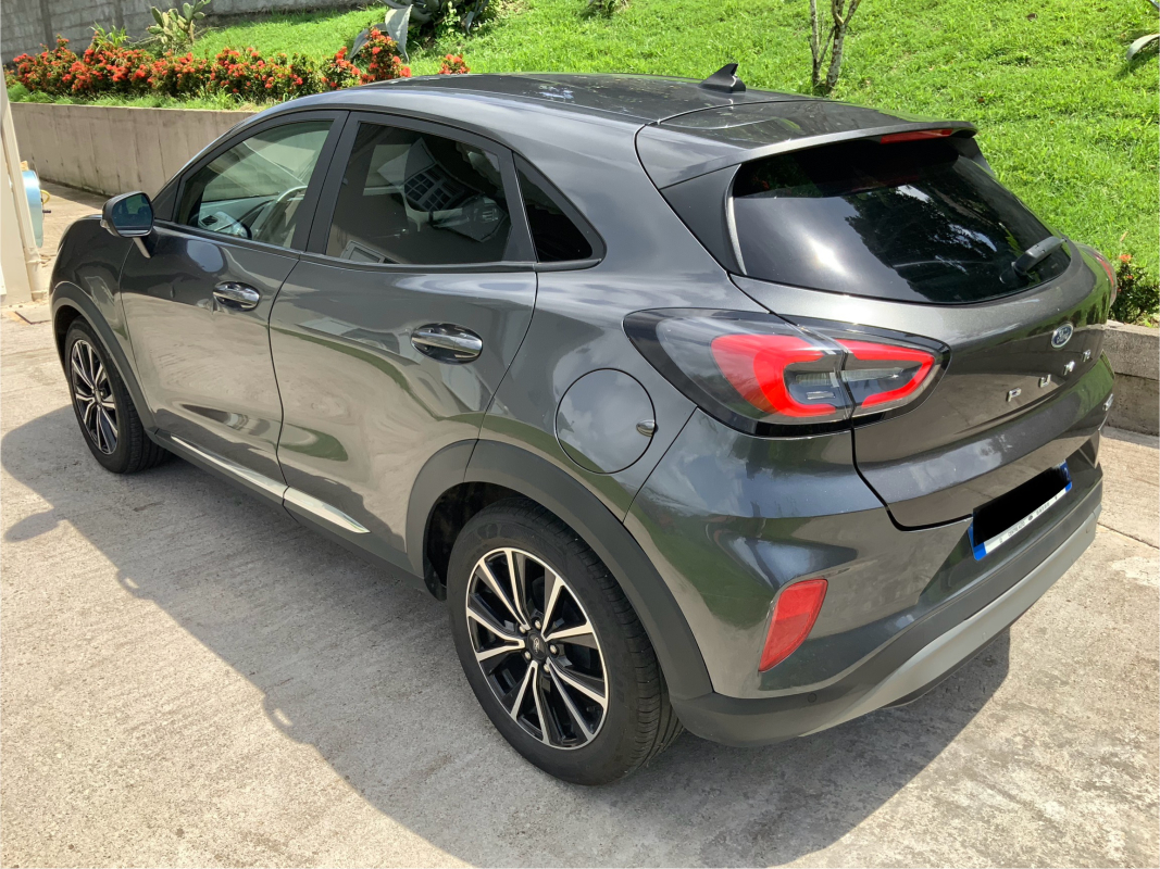 Ford Puma — 10