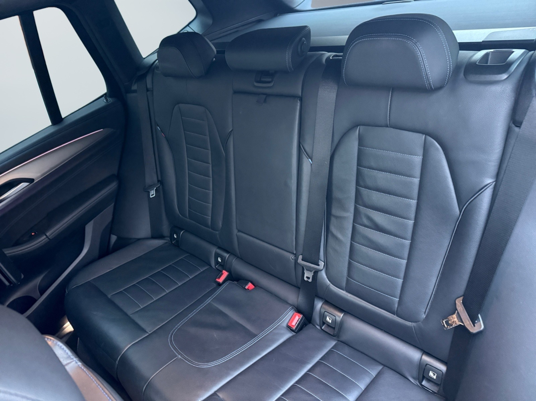 Bmw X3 — 12