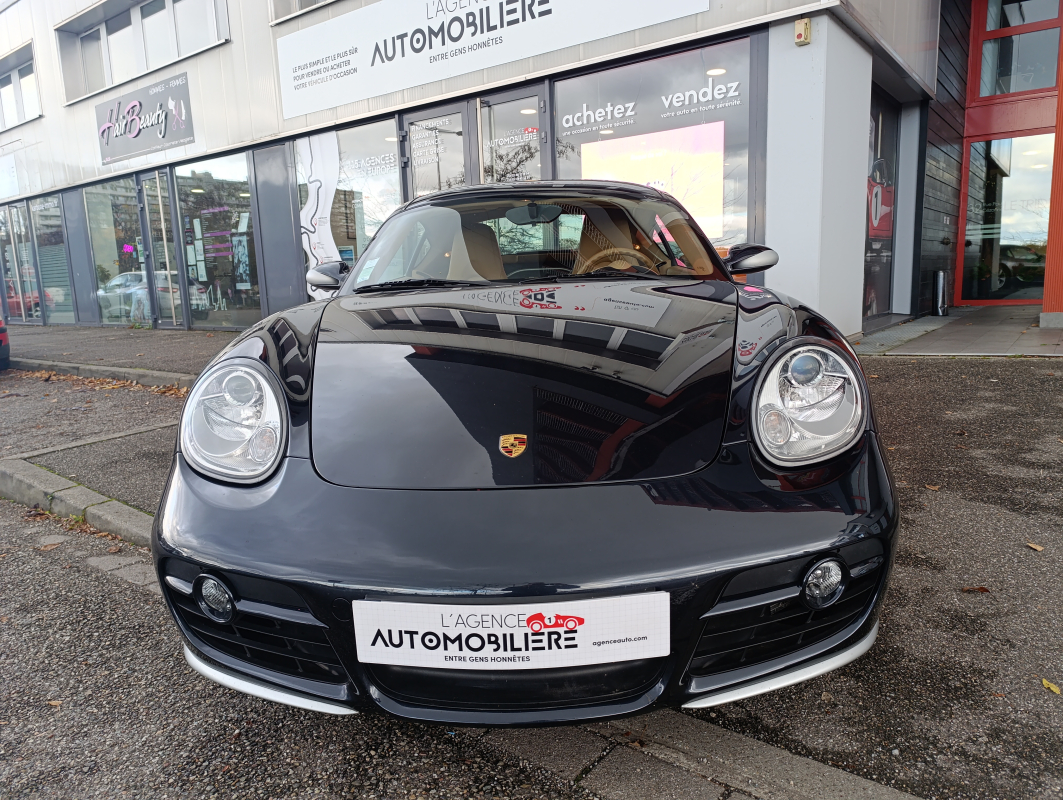 Porsche Cayman — 2