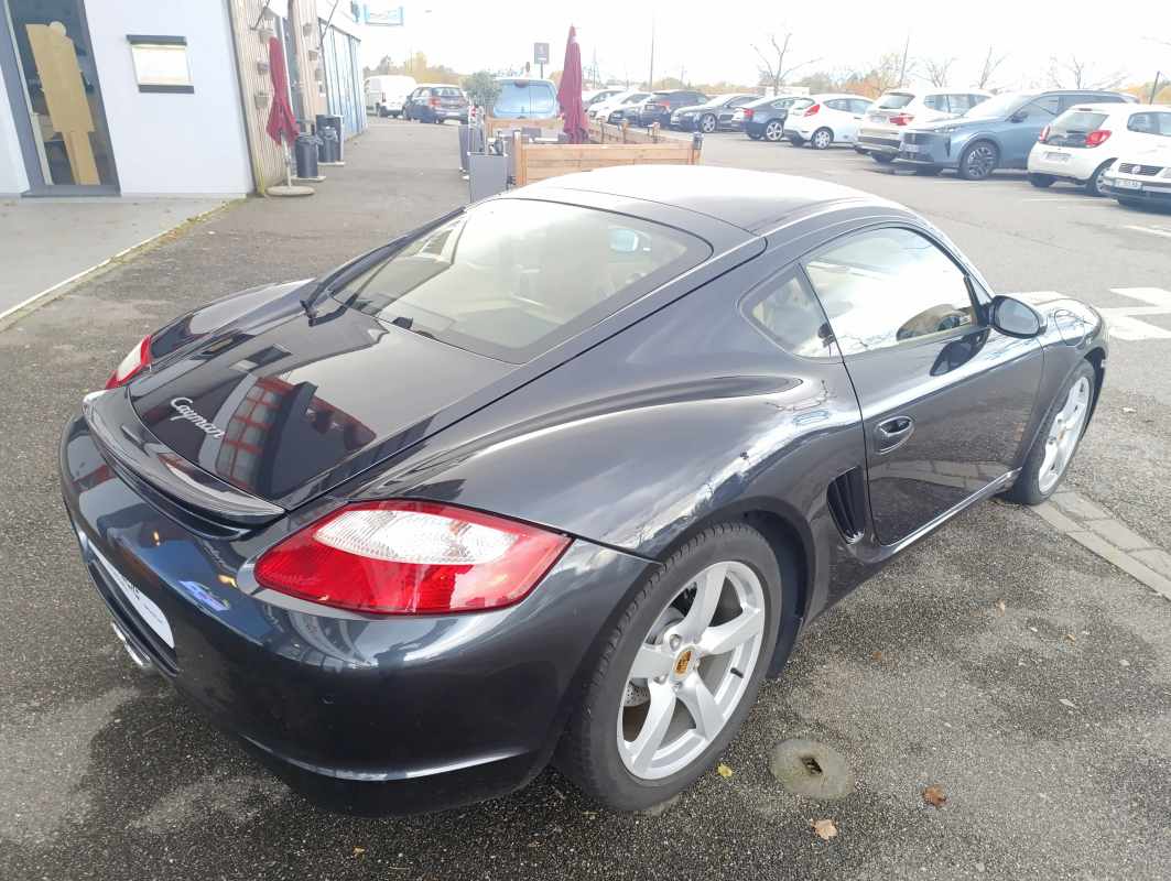 Porsche Cayman — 7