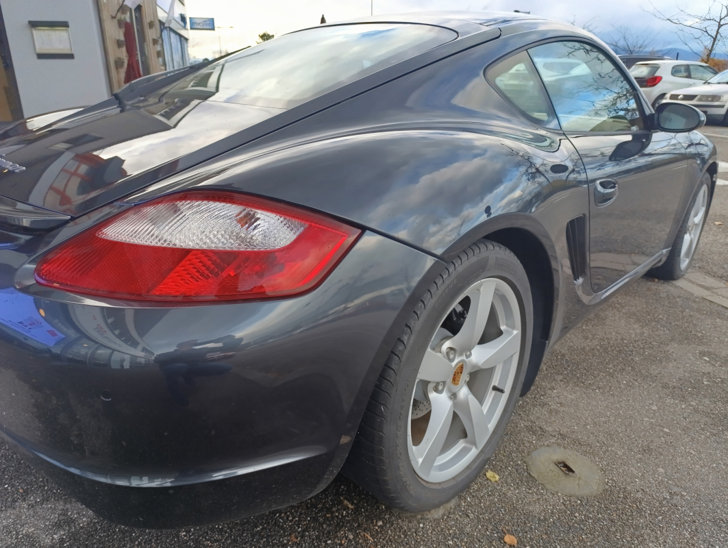 Porsche Cayman — 34
