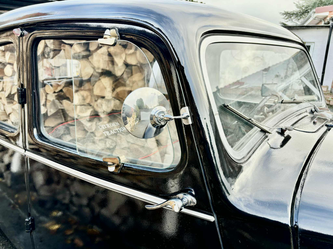 Citroen Traction/15 — 32