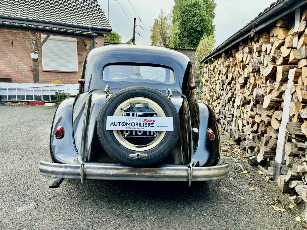 Citroen Traction/15 — 4