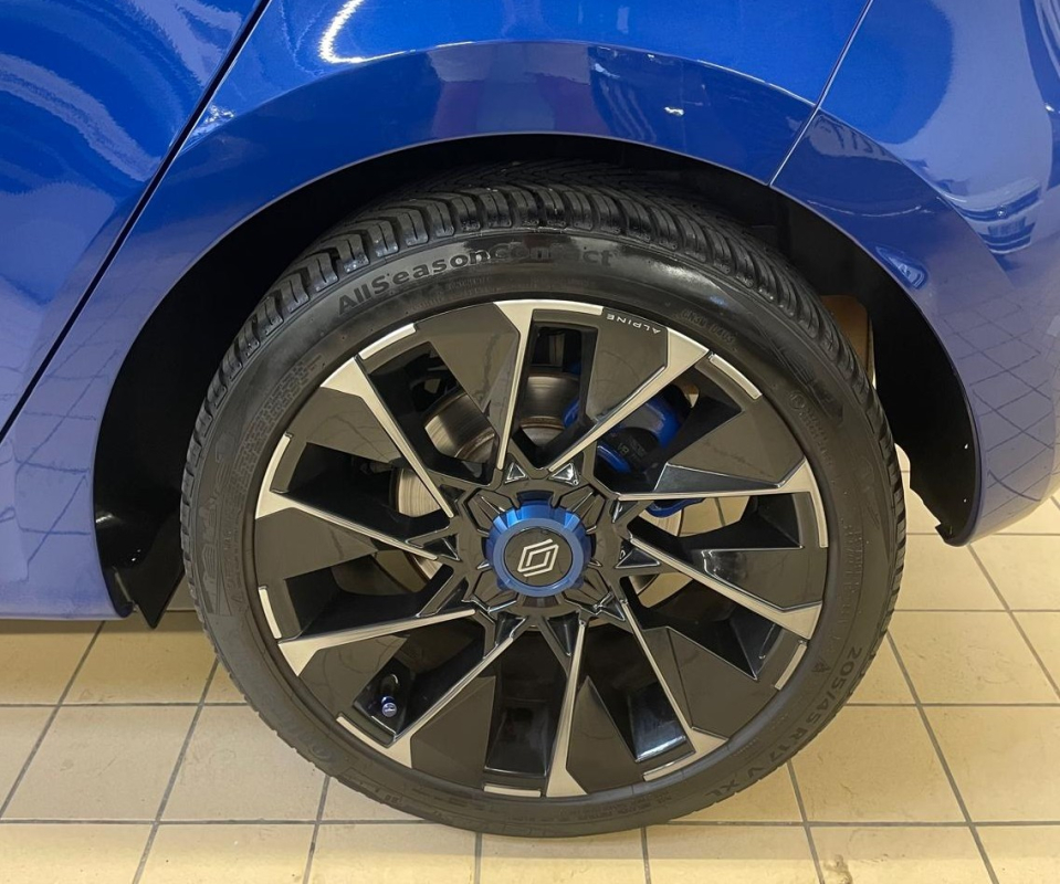 Renault Clio — 20