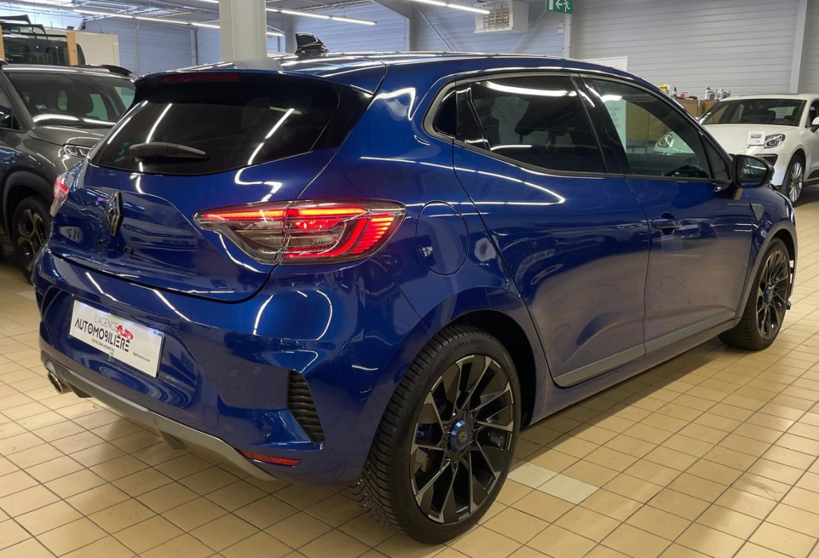 Renault Clio — 4