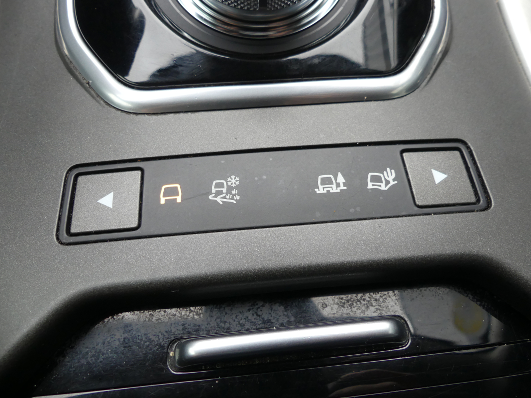 Land Rover Range Rover Evoque — 18
