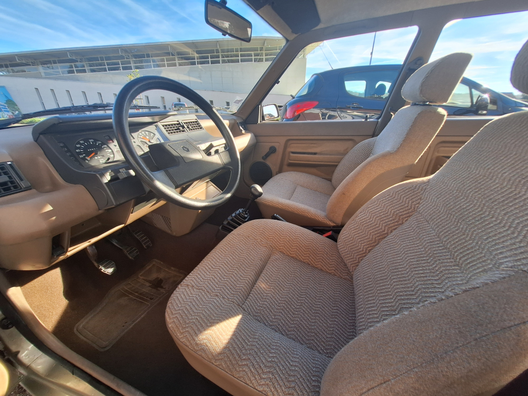 Renault Super 5 — 14