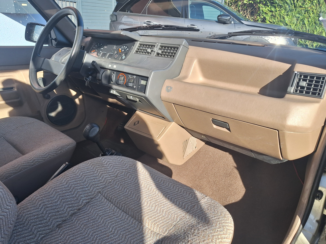 Renault Super 5 — 10