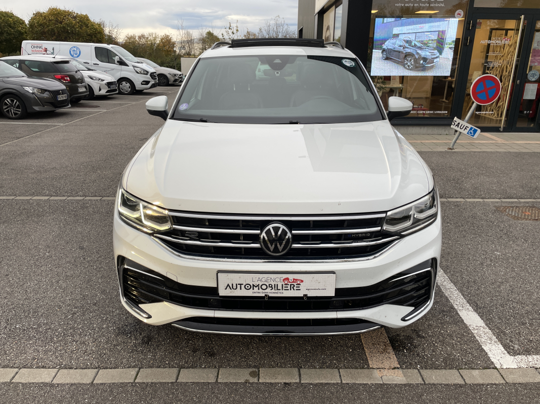 Volkswagen Tiguan — 2