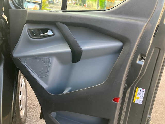 Ford Transit Custom Fg — 22
