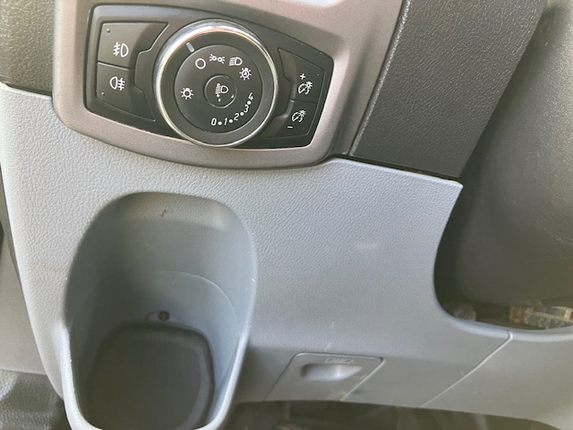 Ford Transit Custom Fg — 24